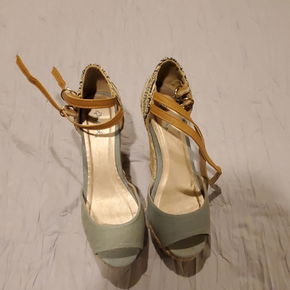 New wedge heel shoes